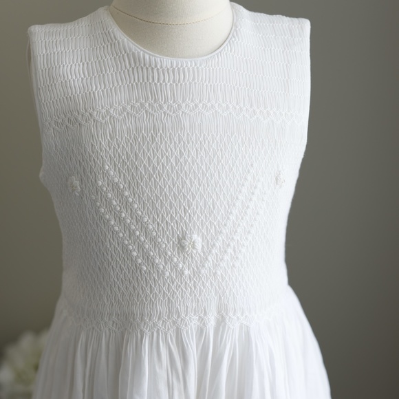 Strasburg Dress NWOT White Smocked size 10 Flower Girl Special Occasion - Picture 2 of 6